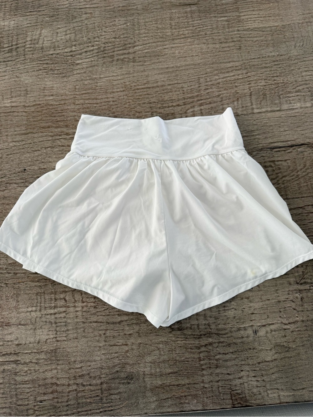 Joy Lab crossover high rise shorts with biker shorts liner size medium white - Picture 5 of 6